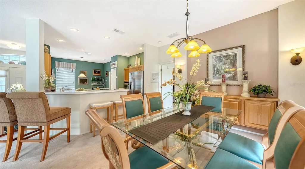 4905 Thames Lane Sarasota FL 34238