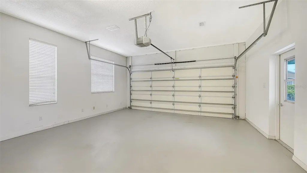 4905 Thames Lane Sarasota FL 34238