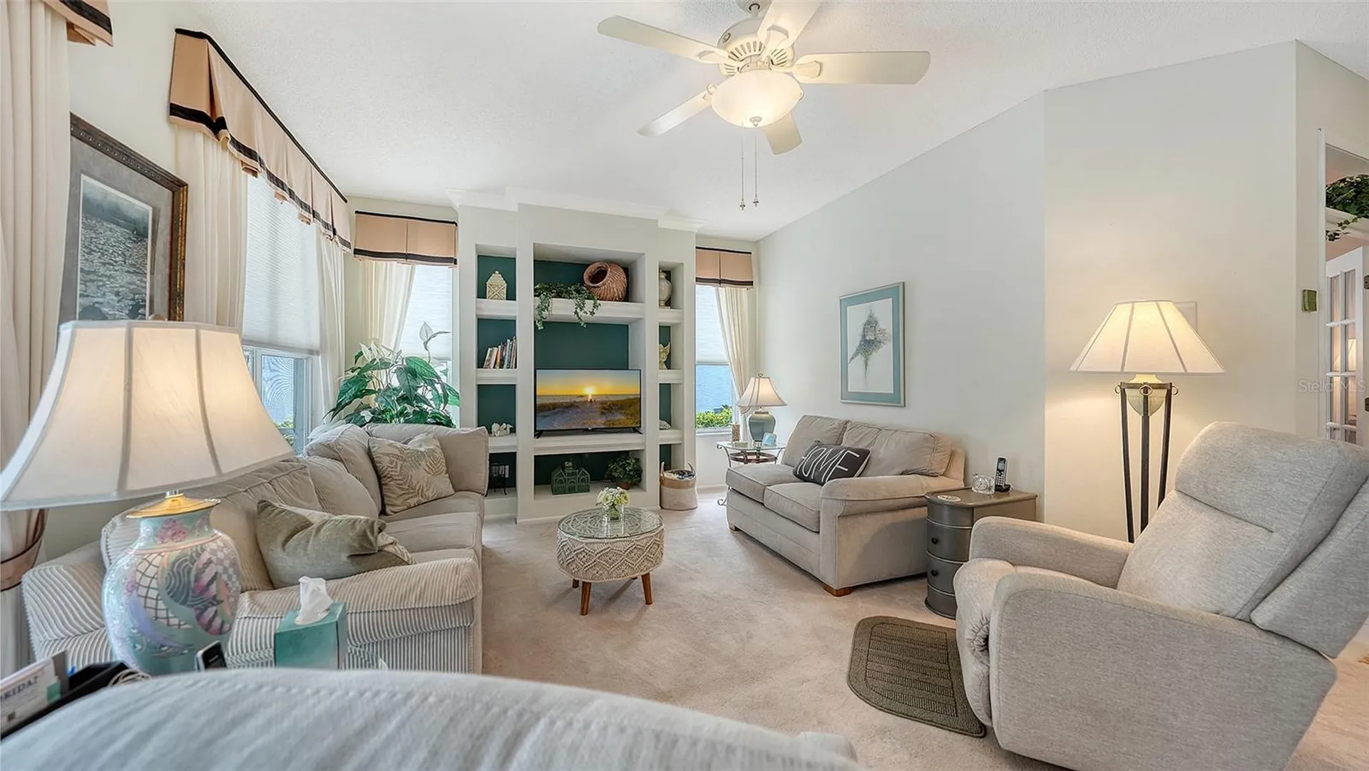 4905 Thames Lane Sarasota FL 34238