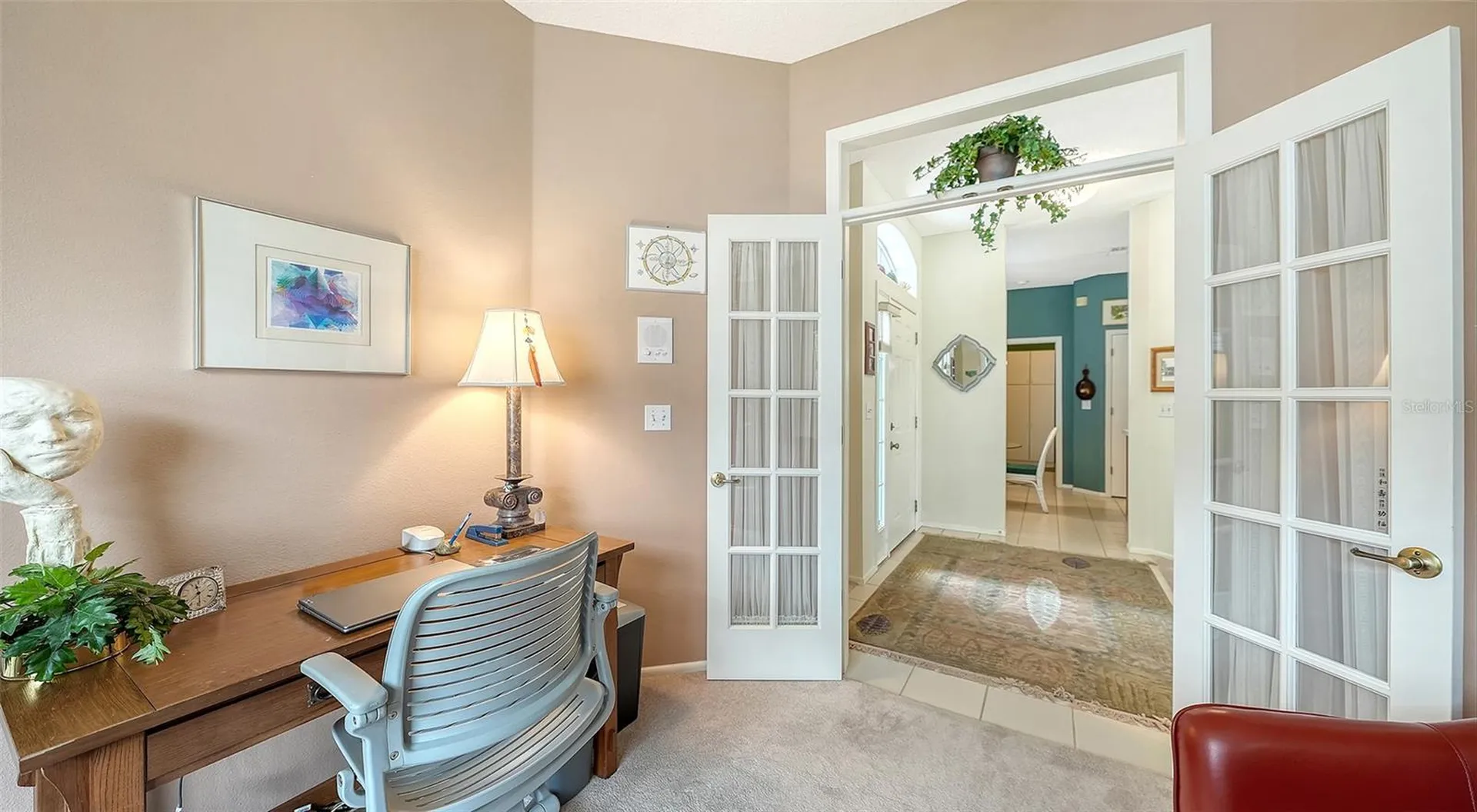 4905 Thames Lane Sarasota FL 34238