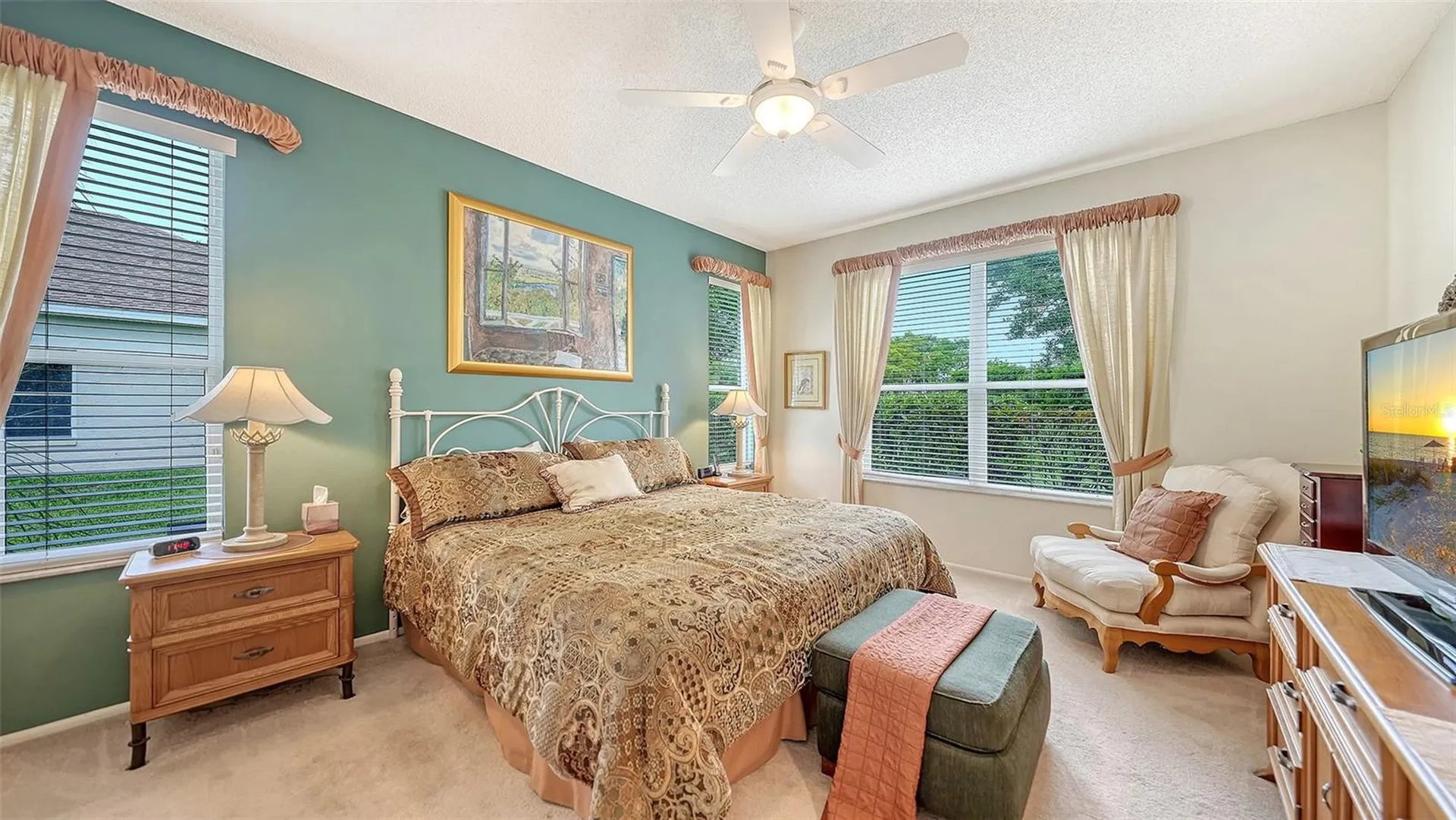 4905 Thames Lane Sarasota FL 34238