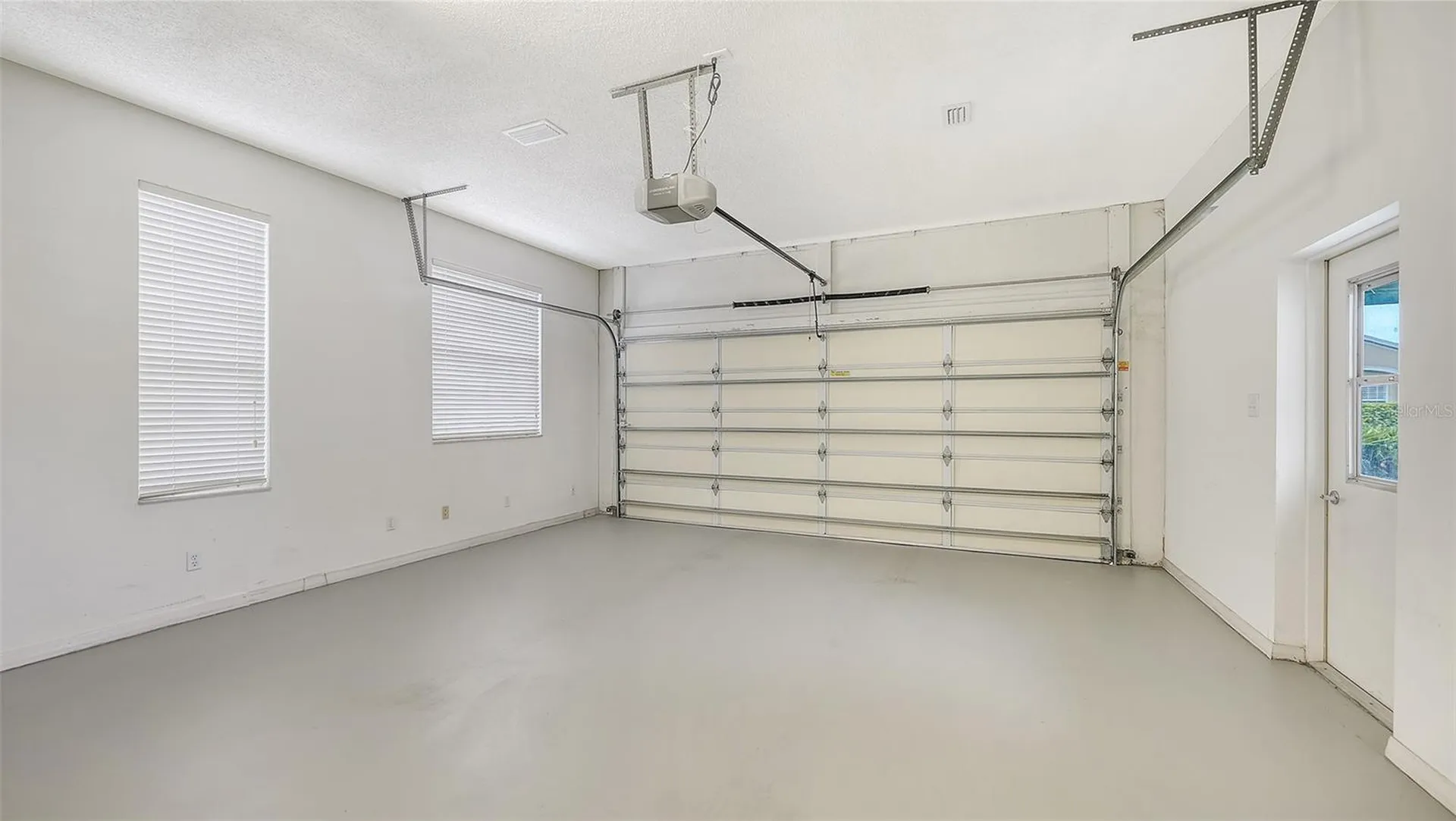4905 Thames Lane Sarasota FL 34238