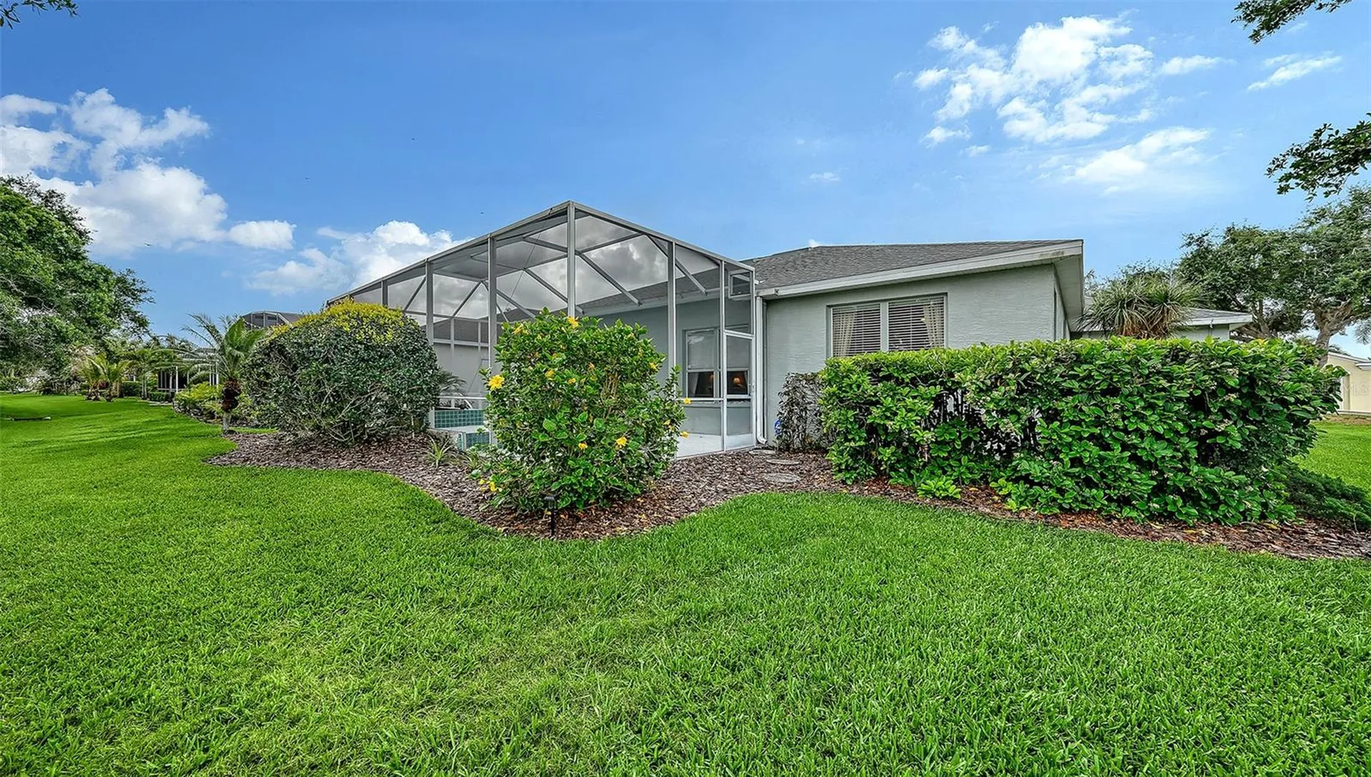 4905 Thames Lane Sarasota FL 34238