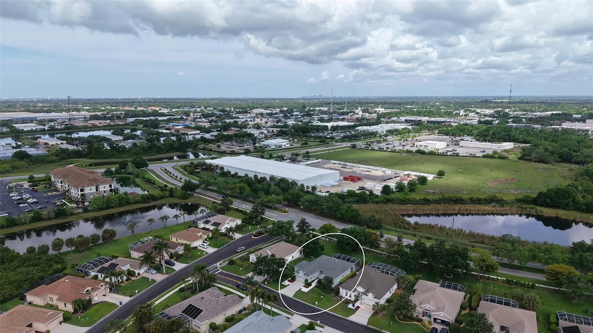 4905 Thames Lane Sarasota FL 34238
