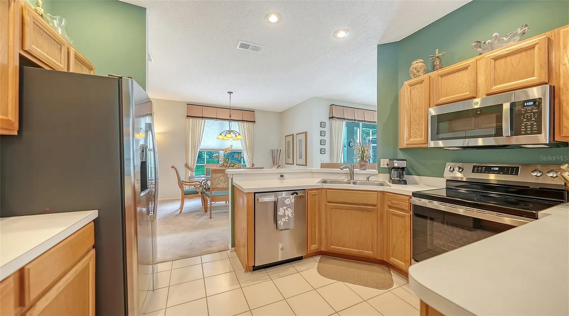 4905 Thames Lane Sarasota FL 34238