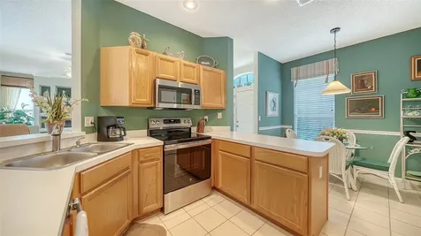 4905 Thames Lane Sarasota FL 34238