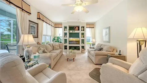 4905 Thames Lane Sarasota FL 34238