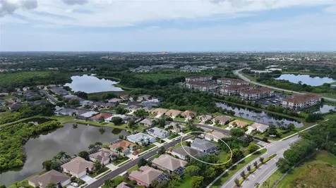 4905 Thames Lane Sarasota FL 34238
