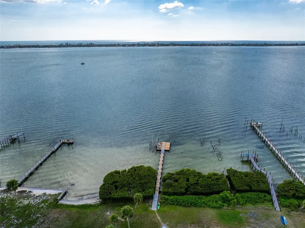720 S Mccall Road Englewood FL 34223