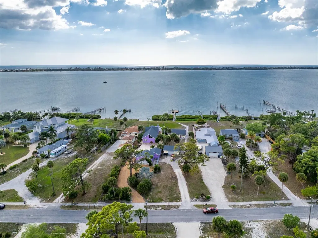 720 S Mccall Road Englewood FL 34223