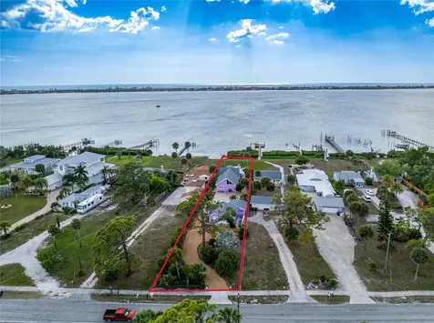 720 S Mccall Road Englewood FL 34223