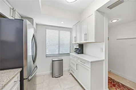7754 Eagle Creek Drive Sarasota FL 34243