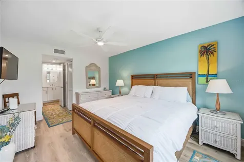 7754 Eagle Creek Drive Sarasota FL 34243