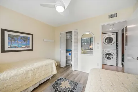 7754 Eagle Creek Drive Sarasota FL 34243