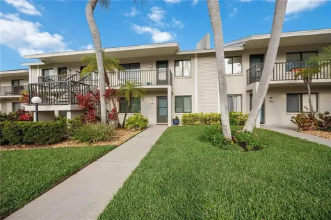 7754 Eagle Creek Drive Sarasota FL 34243