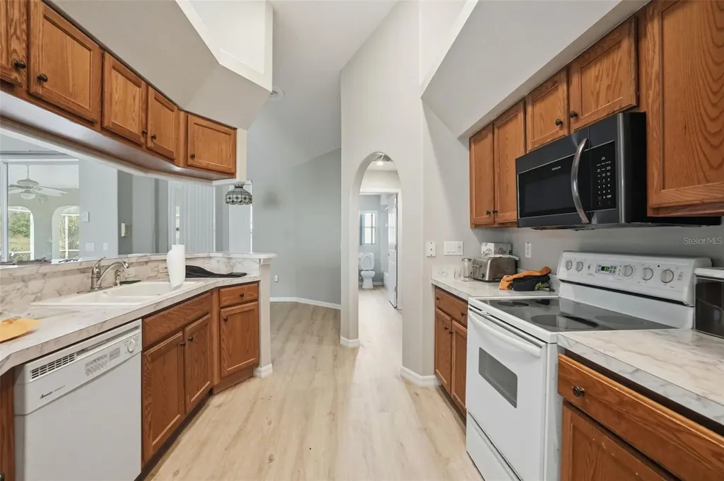 8038 Madrid Road Weeki Wachee FL 34613
