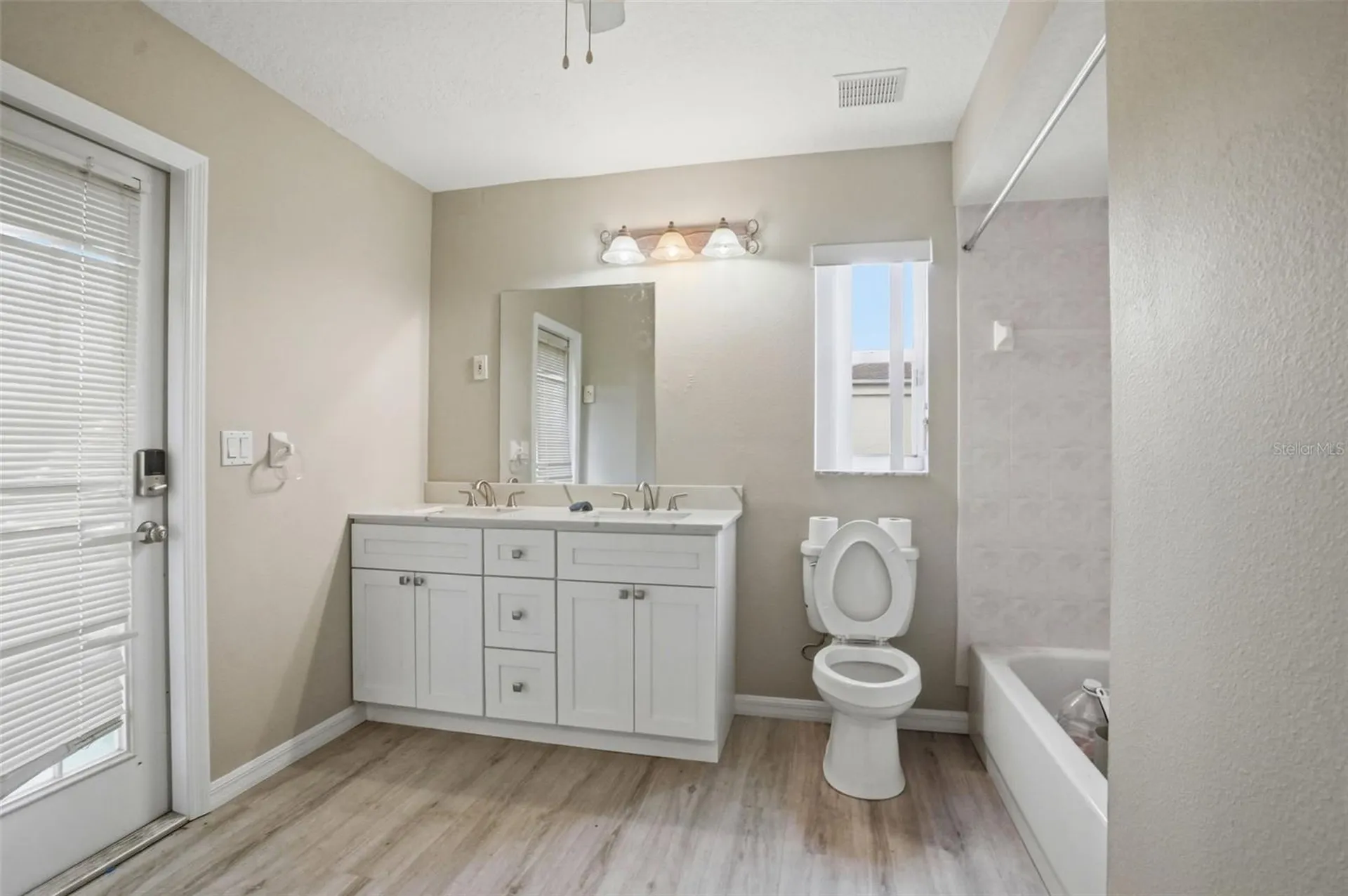 8038 Madrid Road Weeki Wachee FL 34613