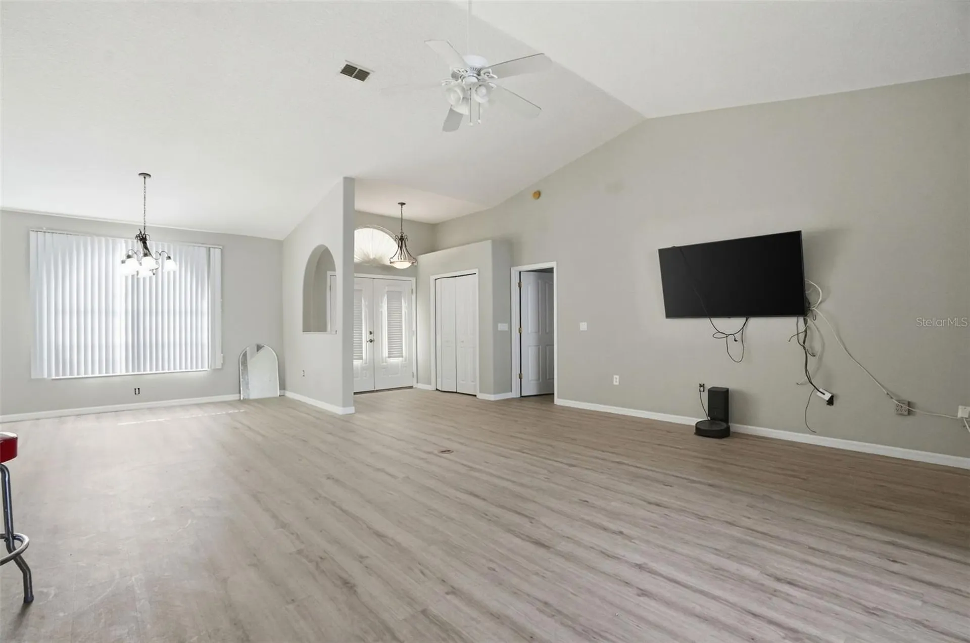 8038 Madrid Road Weeki Wachee FL 34613