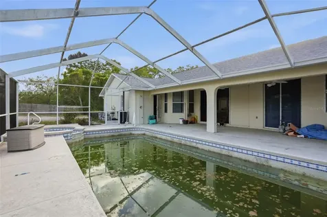 8038 Madrid Road Weeki Wachee FL 34613