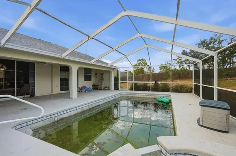 8038 Madrid Road Weeki Wachee FL 34613