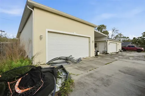 8038 Madrid Road Weeki Wachee FL 34613