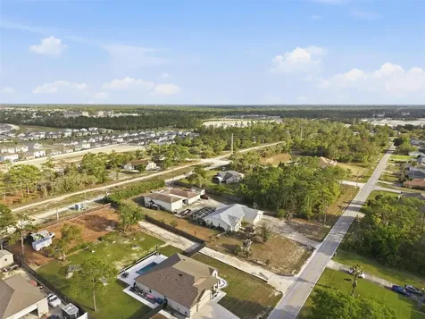 8038 Madrid Road Weeki Wachee FL 34613