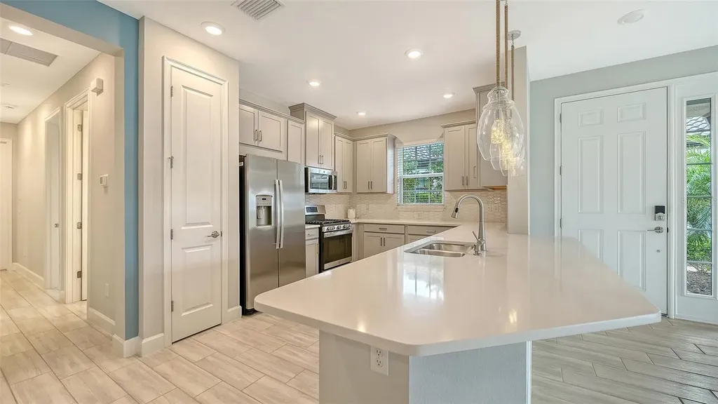 10089 Morning Mist Lane Lane Sarasota FL 34241