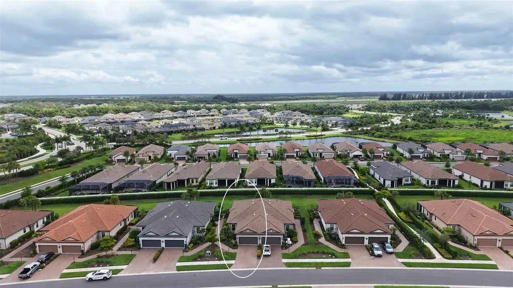 10089 Morning Mist Lane Lane Sarasota FL 34241