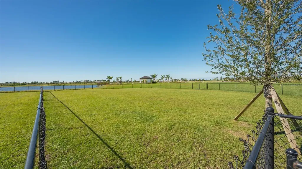 10089 Morning Mist Lane Lane Sarasota FL 34241