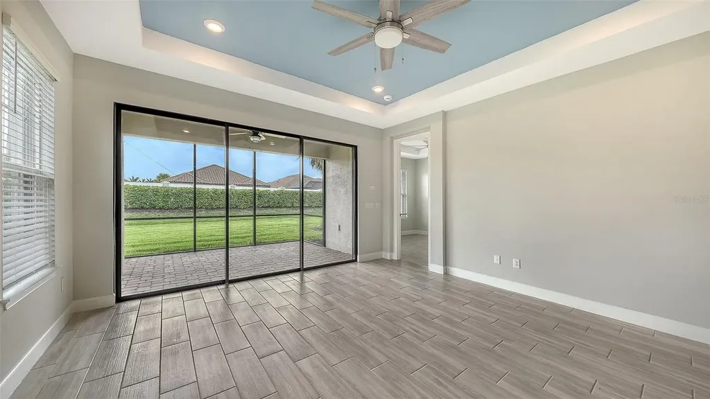 10089 Morning Mist Lane Lane Sarasota FL 34241