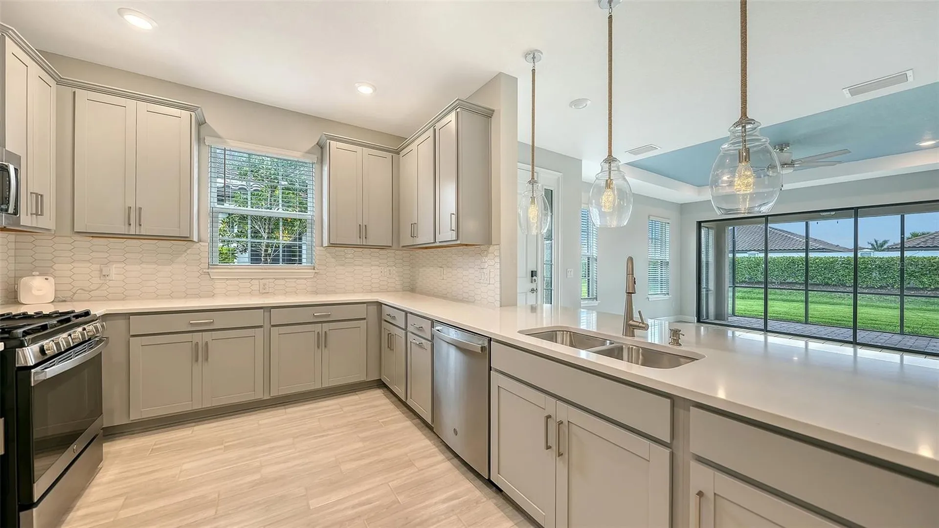 10089 Morning Mist Lane Lane Sarasota FL 34241