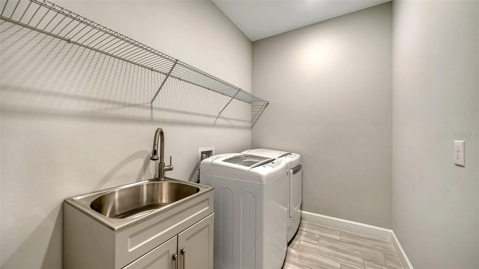 10089 Morning Mist Lane Lane Sarasota FL 34241