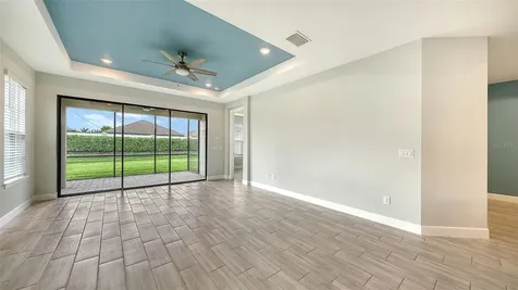10089 Morning Mist Lane Lane Sarasota FL 34241