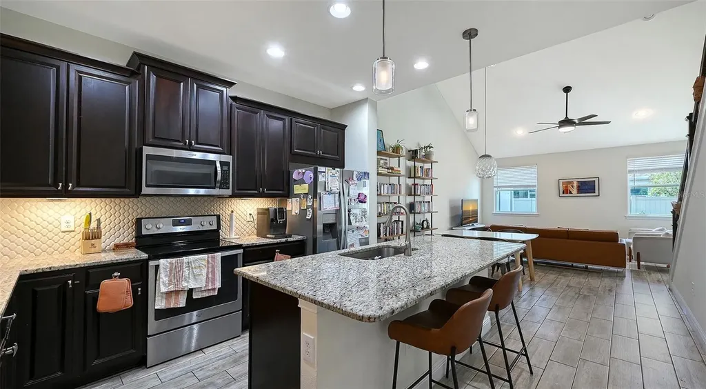 3693 Divot Lane Sarasota FL 34232