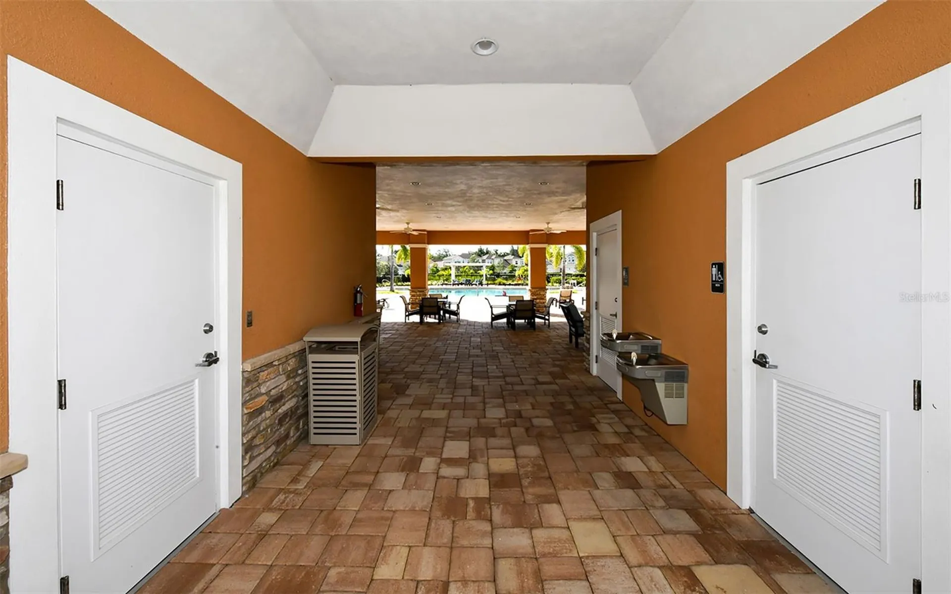 3693 Divot Lane Sarasota FL 34232