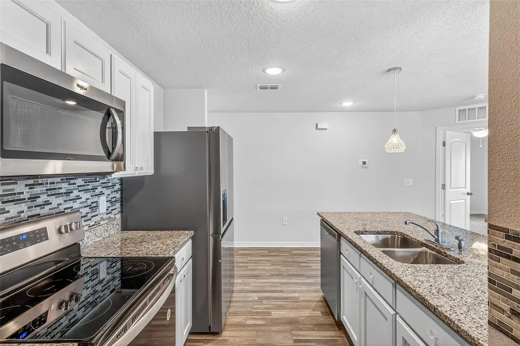 842 Gila Way Kissimmee FL 34759