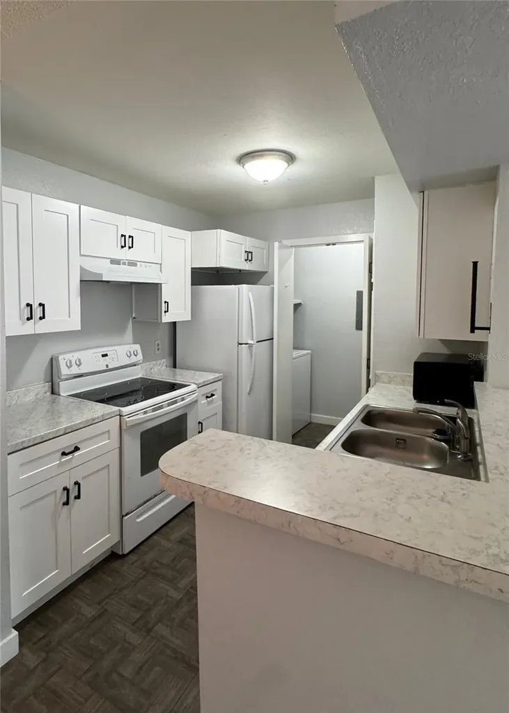 5540 Devonbriar Way Orlando FL 32822