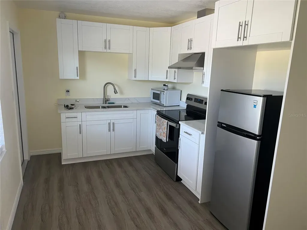 1433 S Belcher Road Clearwater FL 33764