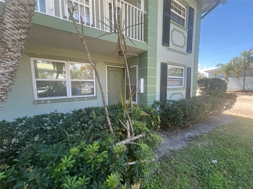 1433 S Belcher Road Clearwater FL 33764