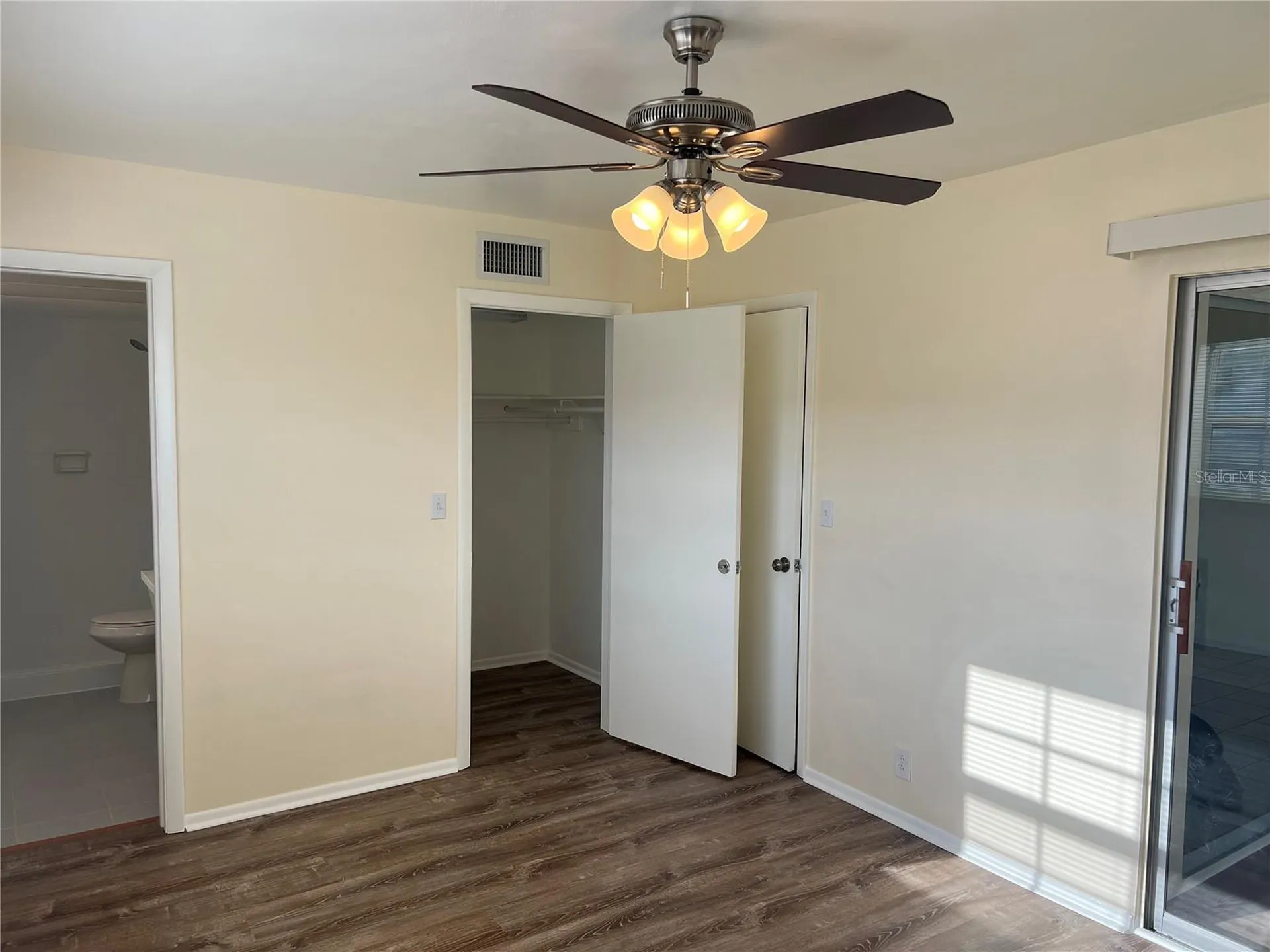 1433 S Belcher Road Clearwater FL 33764
