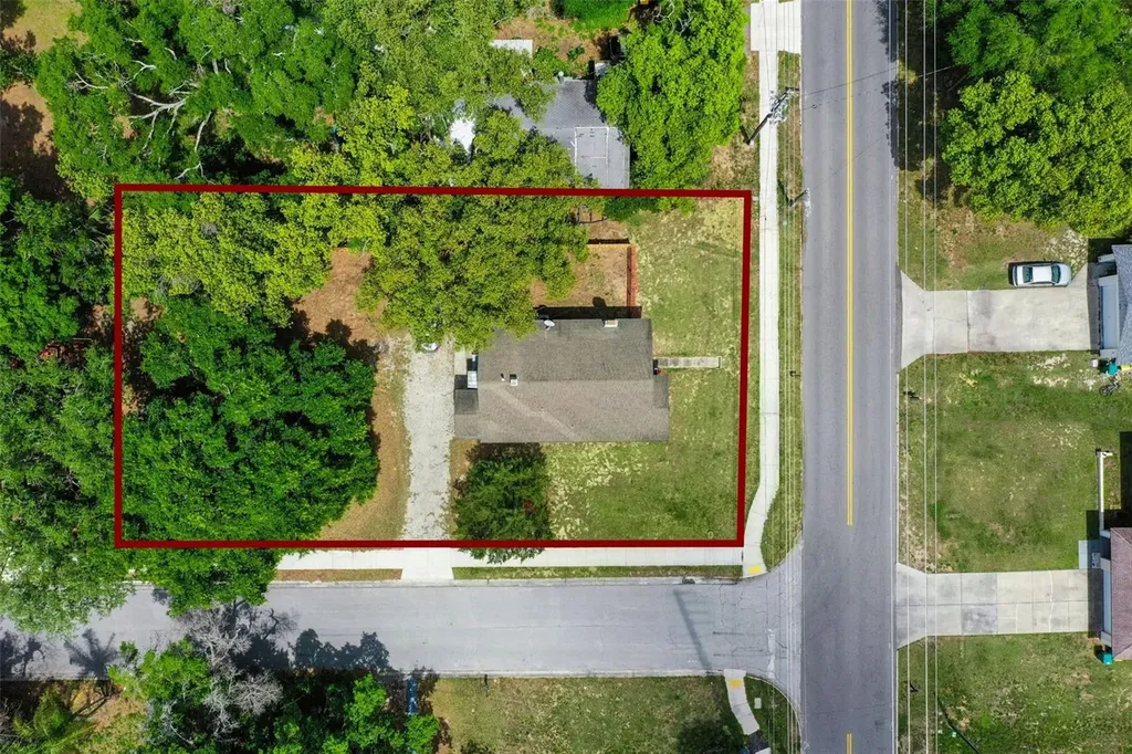 1628 S Grove Street Eustis FL 32726