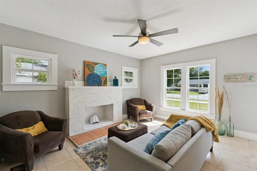 1628 S Grove Street Eustis FL 32726