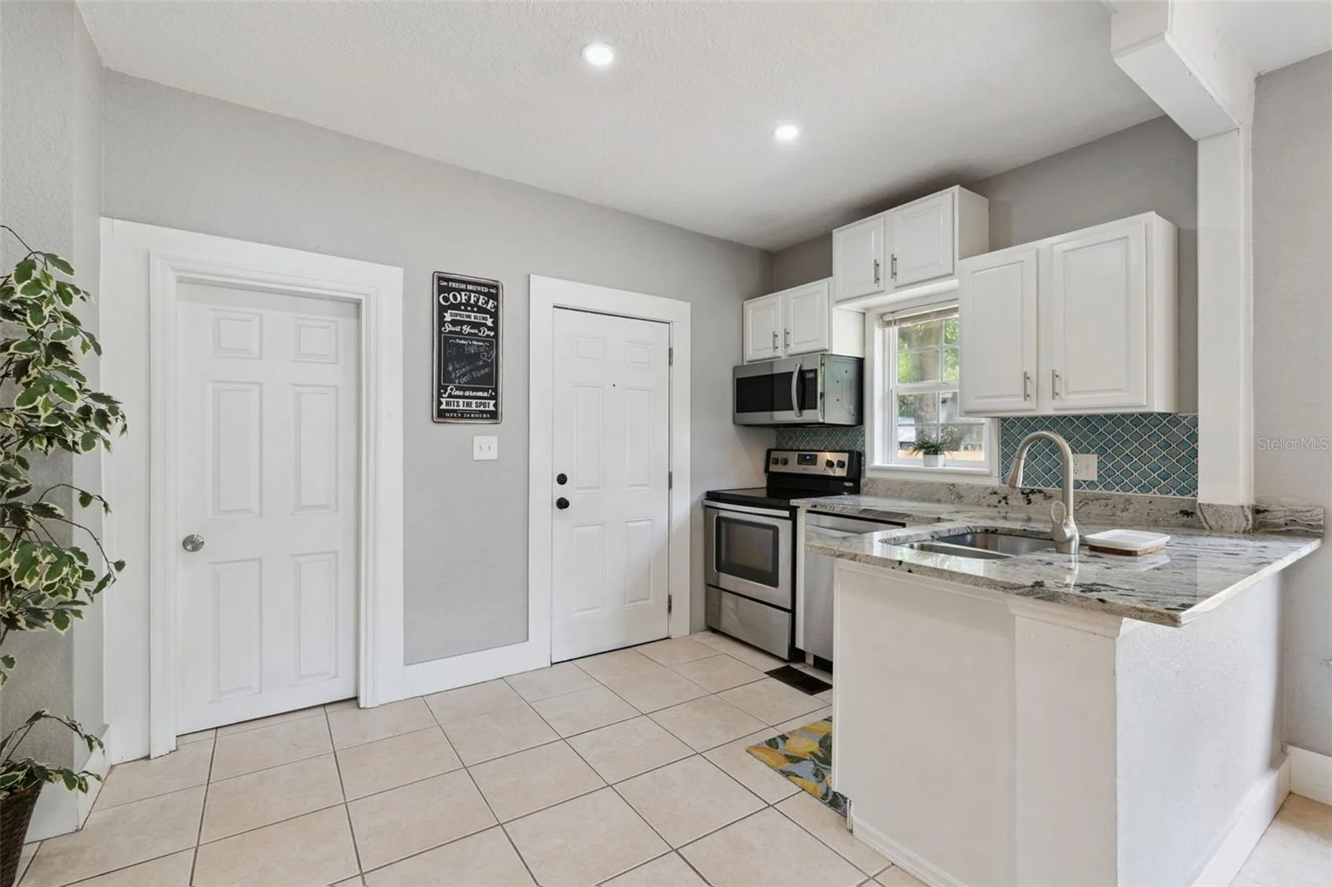 1628 S Grove Street Eustis FL 32726