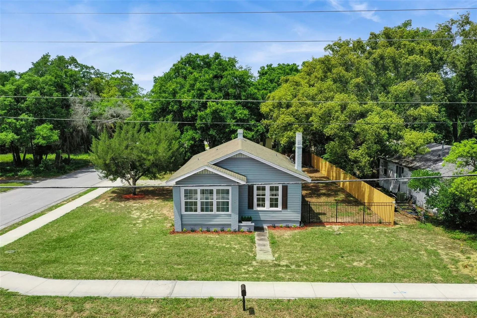 1628 S Grove Street Eustis FL 32726
