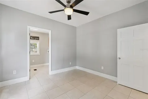 1628 S Grove Street Eustis FL 32726