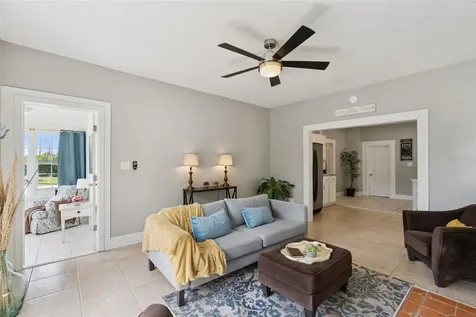 1628 S Grove Street Eustis FL 32726