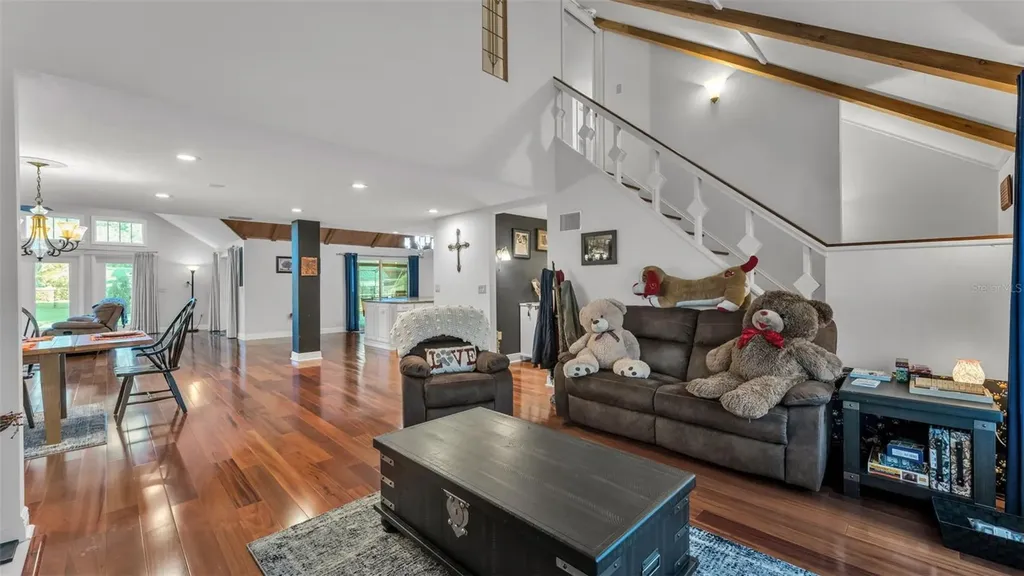 1804 Michelle Lane Lakeland FL 33813