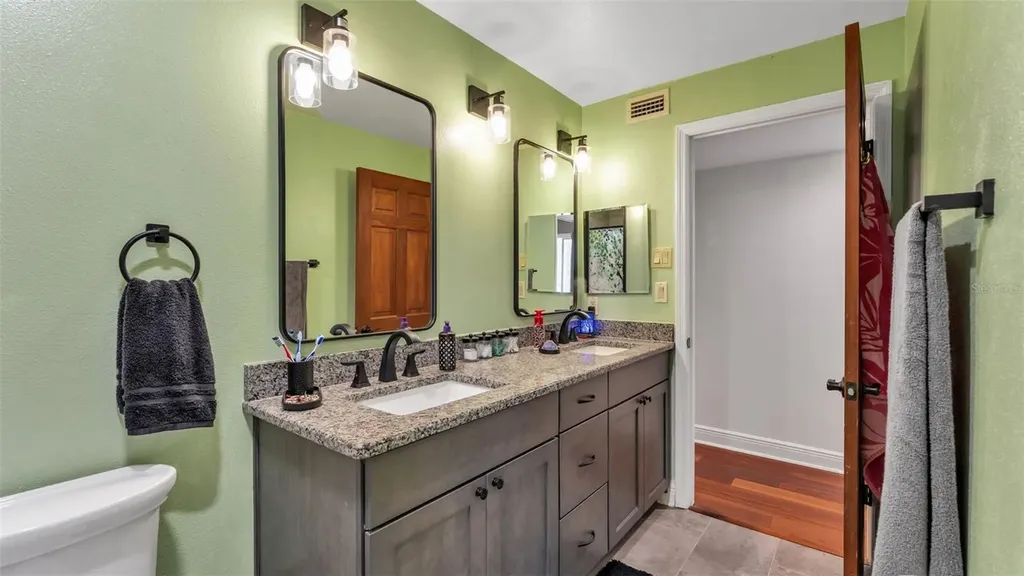 1804 Michelle Lane Lakeland FL 33813