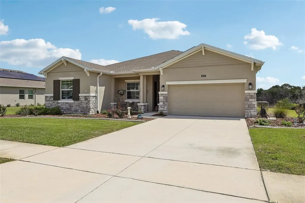 6049 Claystone Way Mount Dora FL 32757