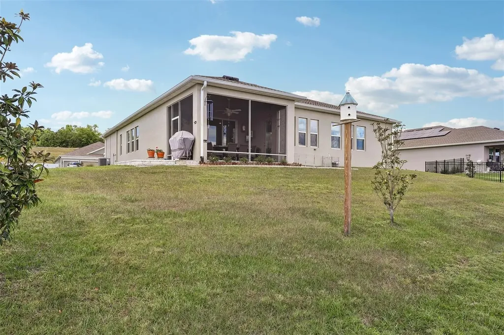 6049 Claystone Way Mount Dora FL 32757
